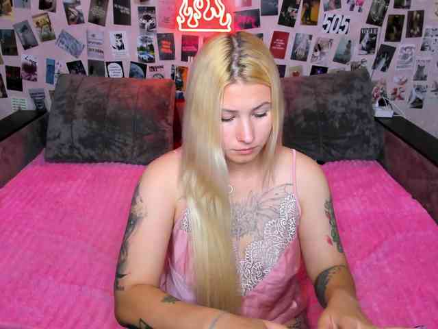 Ulya11Cutex webcam