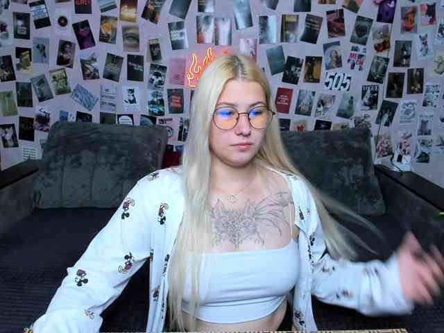Ulya11Cutex webcam