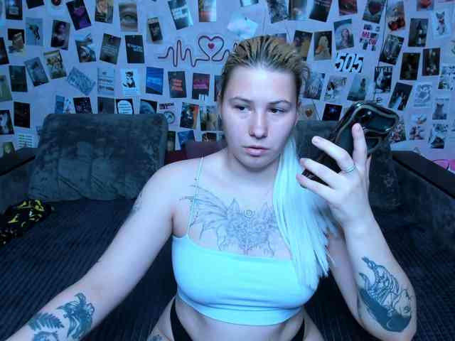 Ulya11Cutex webcam