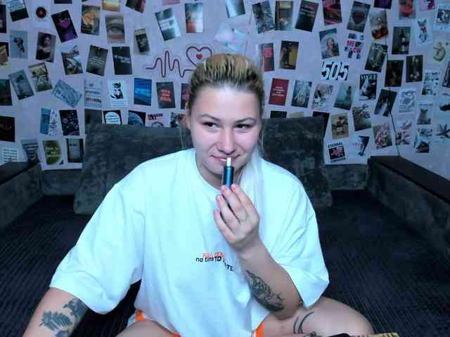 Ulya11Cutex webcam