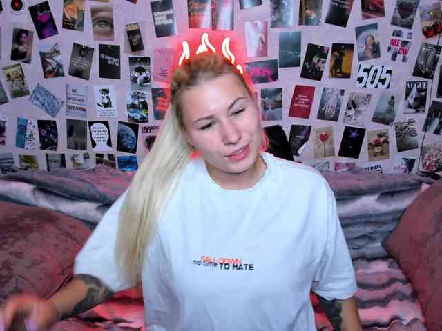 Ulya11Cutex webcam