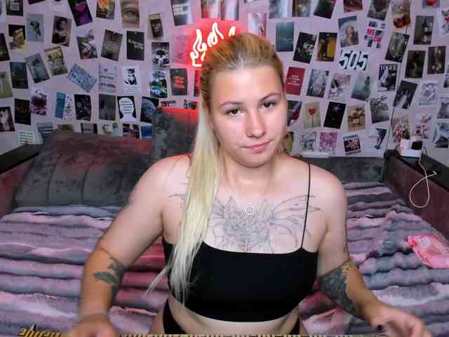 Ulya11Cutex webcam