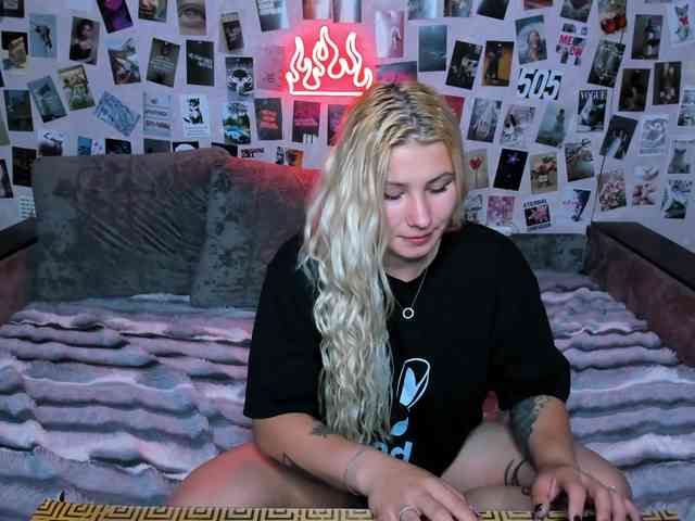 Ulya11Cutex webcam