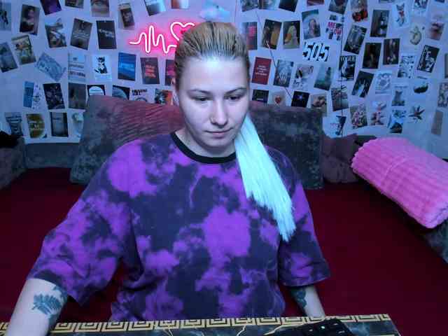 Ulya11Cutex webcam