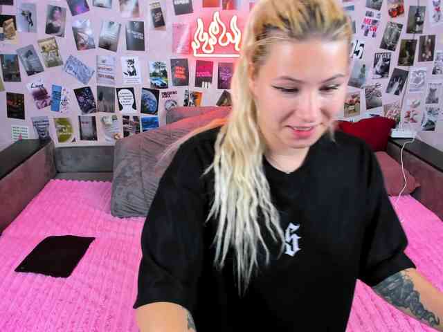 Ulya11Cutex webcam