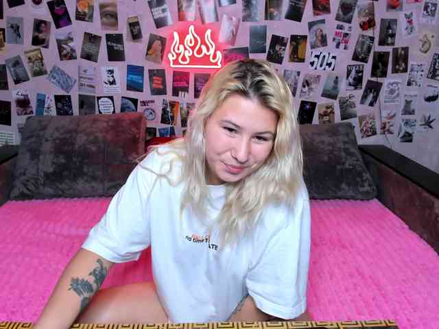 Ulya11Cutex webcam