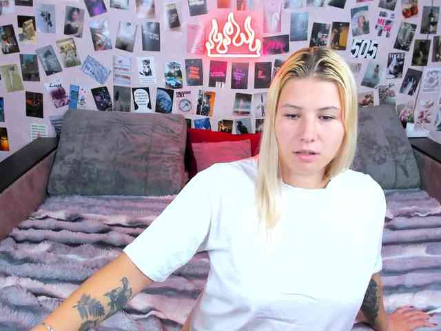 Ulya11Cutex webcam