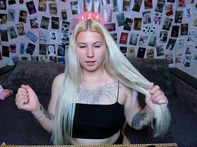 Ulya11Cutex webcam