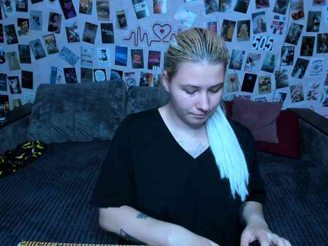 Ulya11Cutex webcam