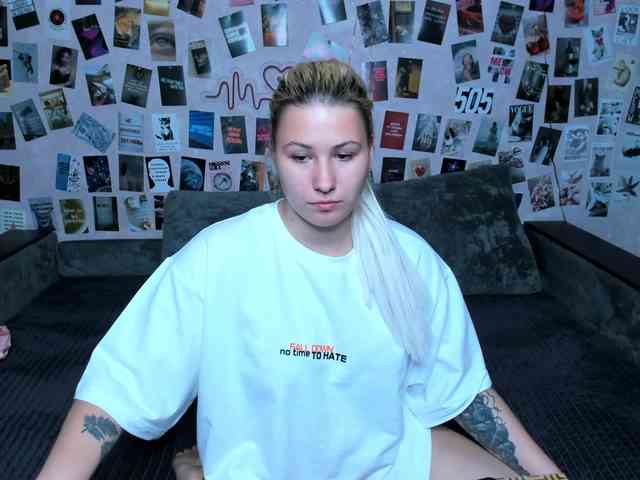Ulya11Cutex webcam