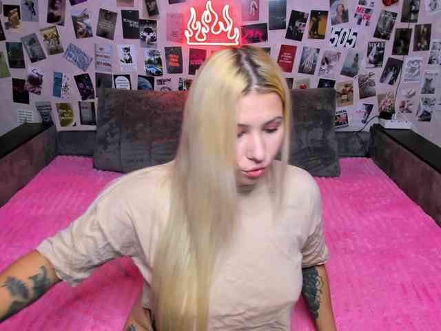 Ulya11Cutex webcam