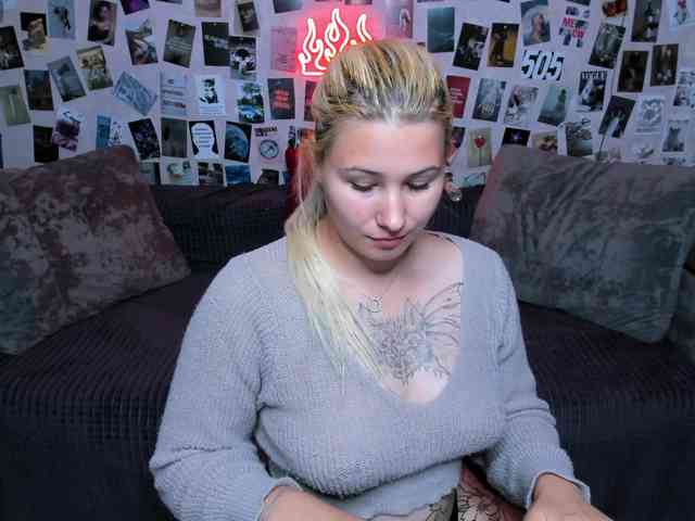 Ulya11Cutex webcam