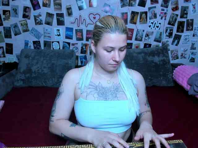Ulya11Cutex webcam