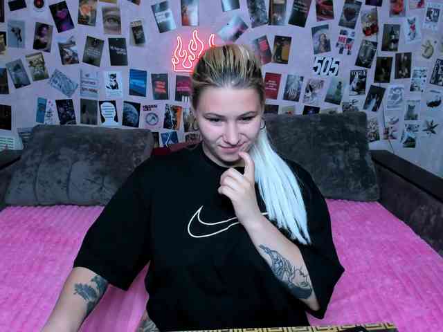 Ulya11Cutex webcam