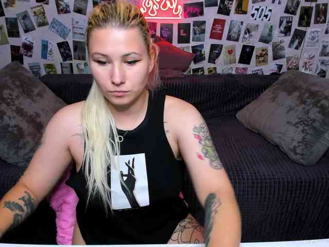 Ulya11Cutex webcam