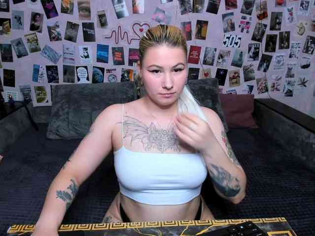 Ulya11Cutex webcam