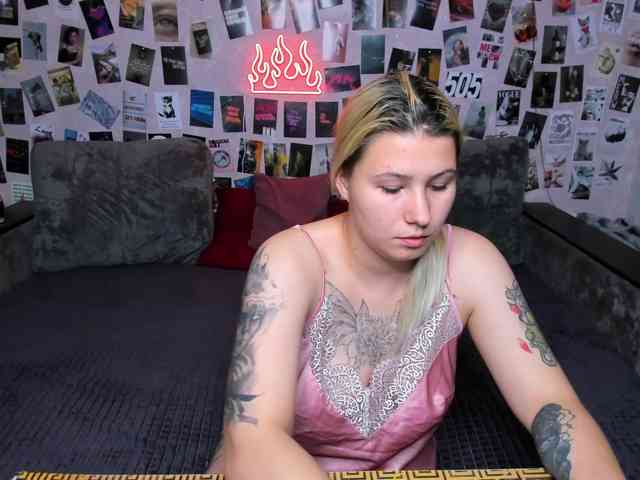 Ulya11Cutex webcam