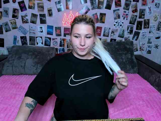 Ulya11Cutex webcam