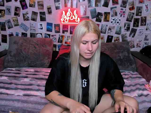Ulya11Cutex webcam