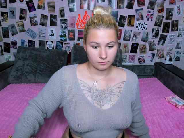 Ulya11Cutex webcam