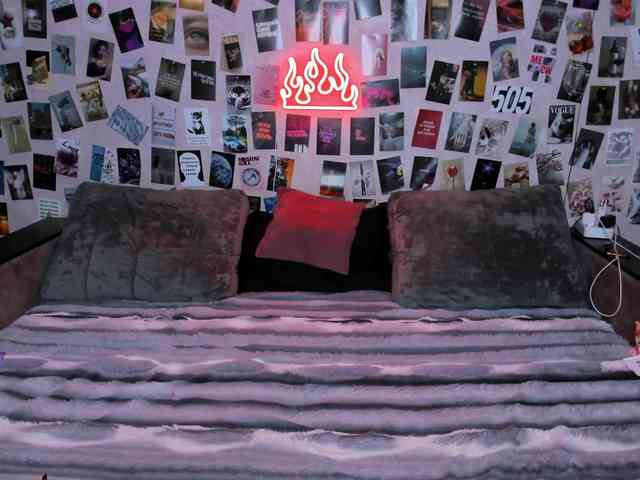 Ulya11Cutex webcam