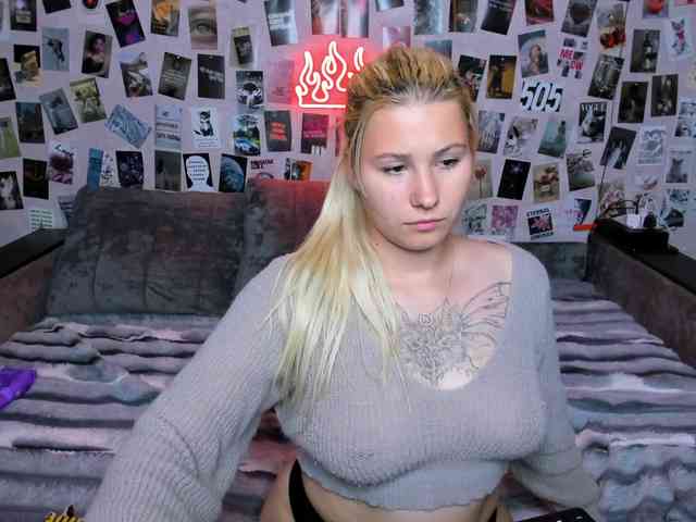 Ulya11Cutex webcam