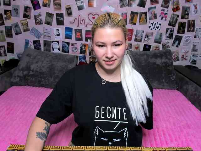 Ulya11Cutex webcam