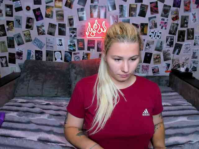 Ulya11Cutex webcam