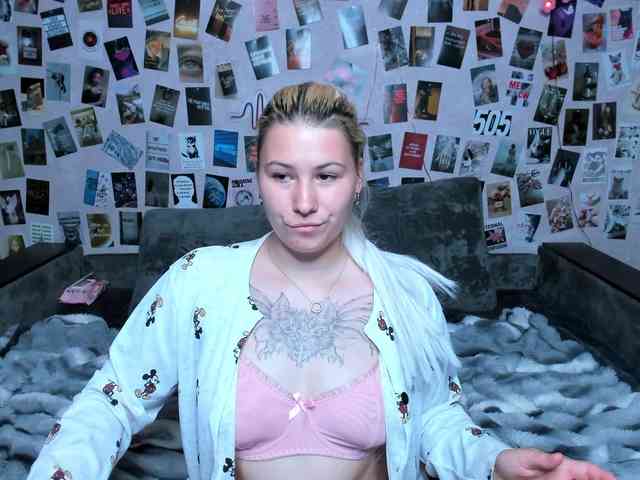 Ulya11Cutex webcam