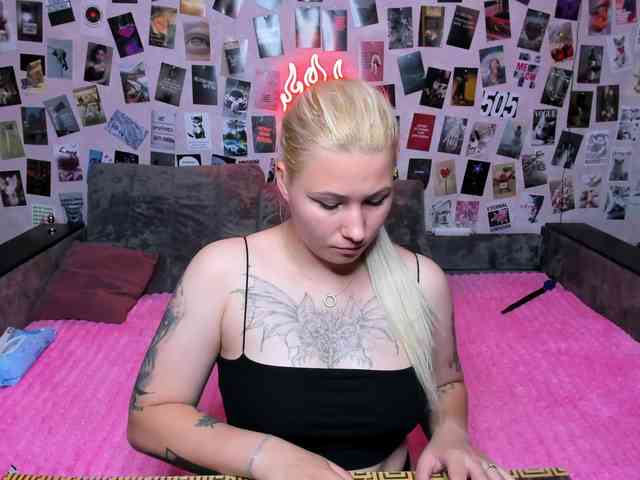 Ulya11Cutex webcam