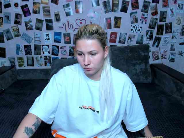 Ulya11Cutex webcam