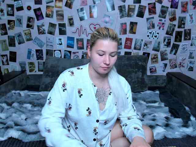 Ulya11Cutex webcam