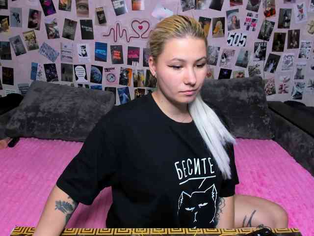 Ulya11Cutex webcam
