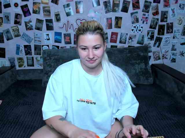 Ulya11Cutex webcam