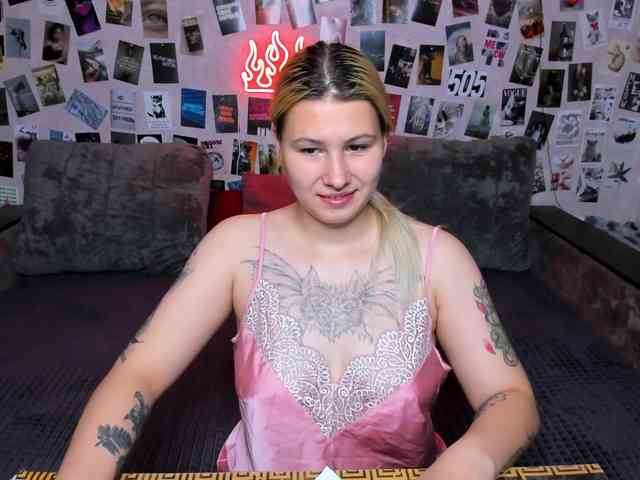 Ulya11Cutex webcam