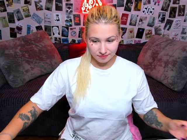 Ulya11Cutex webcam