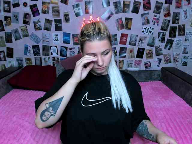 Ulya11Cutex webcam
