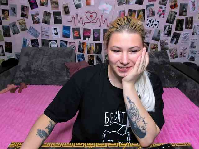 Ulya11Cutex webcam