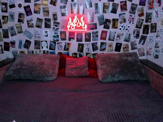 Ulya11Cutex webcam
