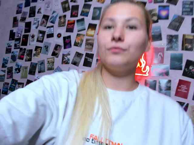 Ulya11Cutex webcam