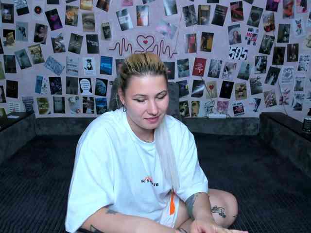 Ulya11Cutex webcam