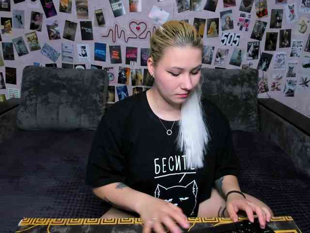 Ulya11Cutex webcam
