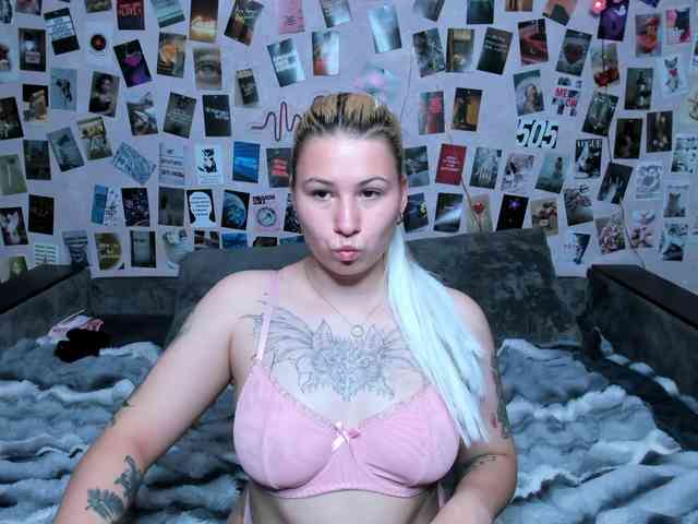 Ulya11Cutex webcam