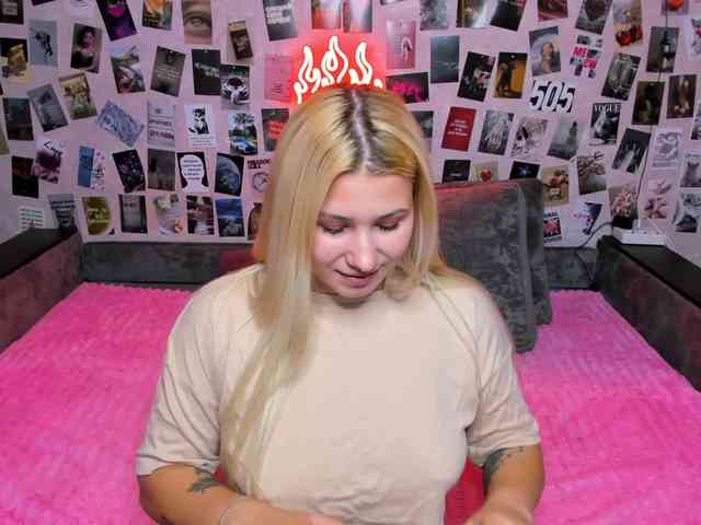 Ulya11Cutex webcam