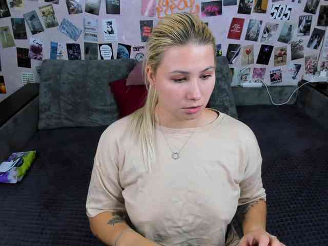 Ulya11Cutex webcam