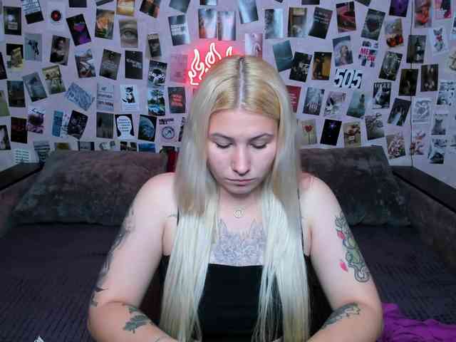 Ulya11Cutex webcam