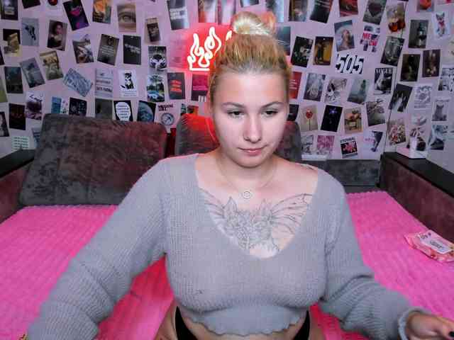 Ulya11Cutex webcam