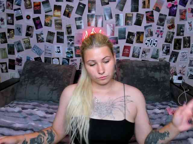 Ulya11Cutex webcam