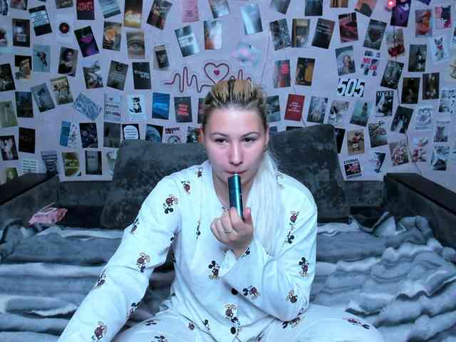 Ulya11Cutex webcam