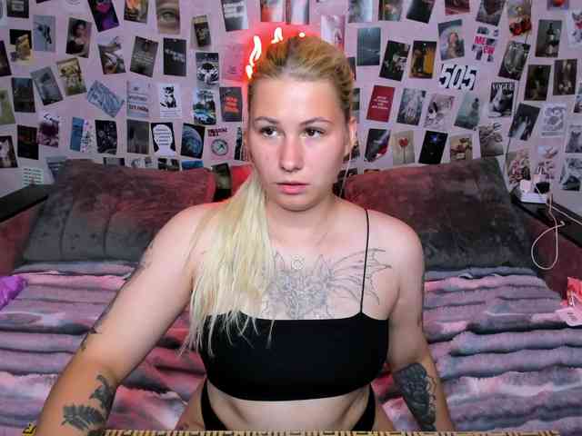 Ulya11Cutex webcam
